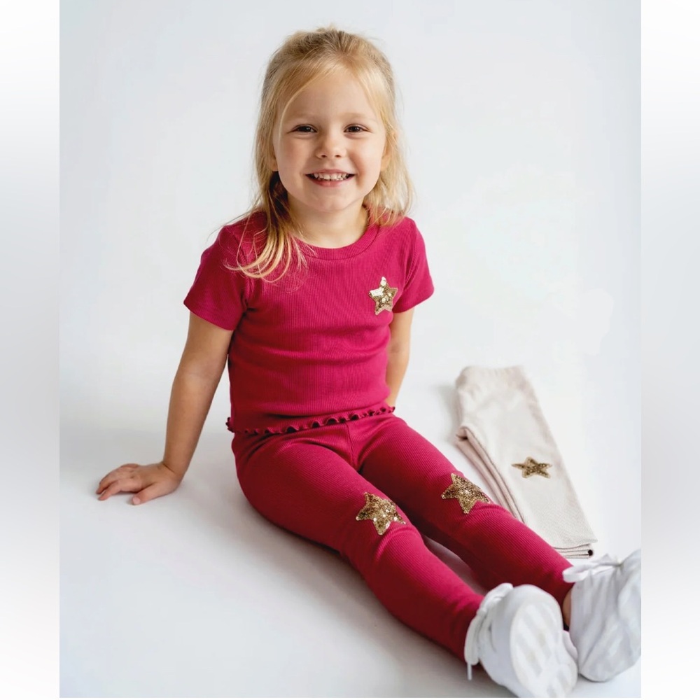NWT Petite Hailey Girls' Fuchsia Star Set